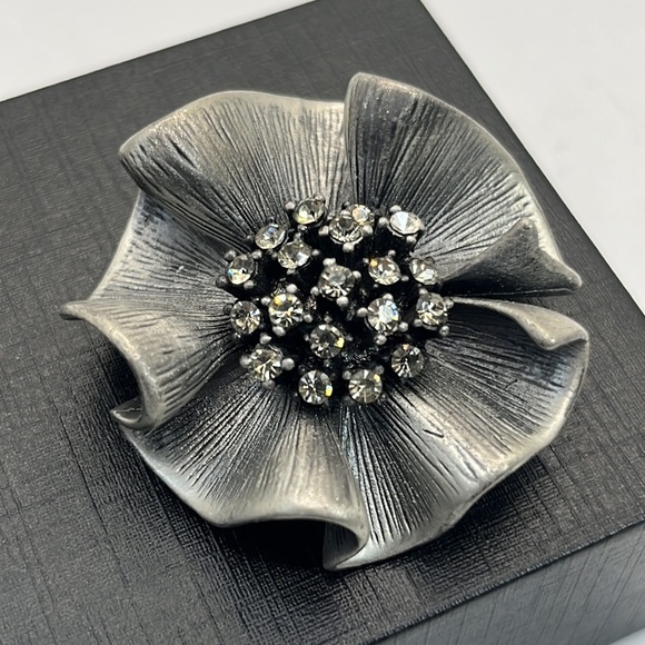 Premier Designs 80's Crystal Flower Pendant Brooch Pin 2" - Picture 1 of 4